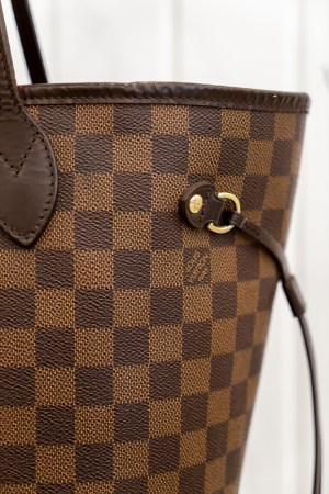 Louis Vuitton Neverfull Damier Ebene PM 