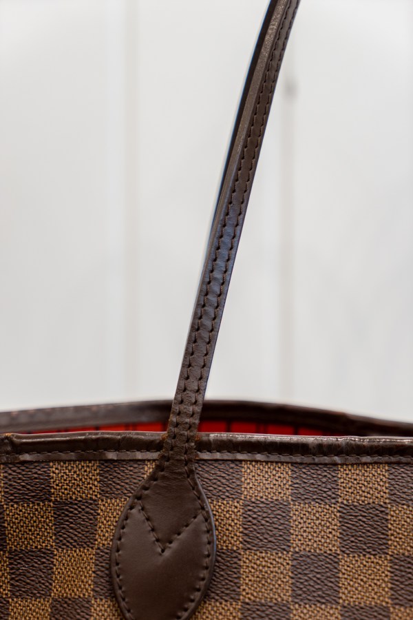 Louis Vuitton Neverfull PM Handle