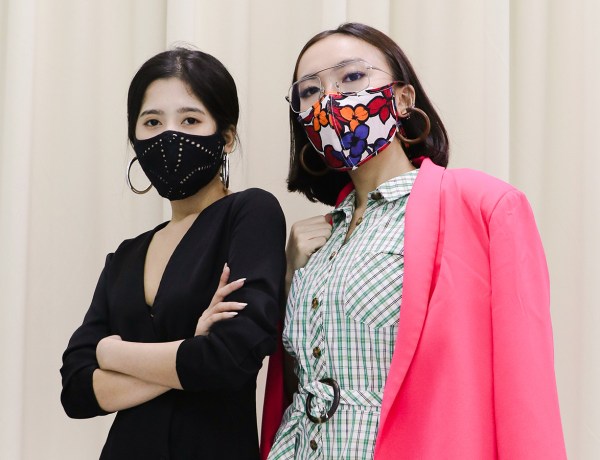 style-theory-ask-our-stylists-mask-make-it-fashion-banner